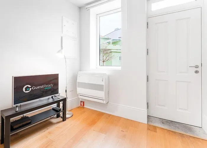 Pensionat Guestready - Camoes Refuge Oporto
