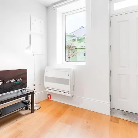 Gæstehus Guestready - Camoes Refuge Porto